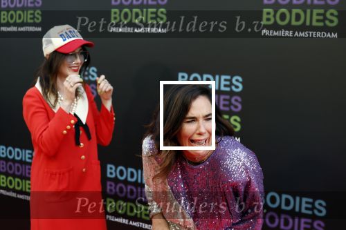 Amsterdam 24 augustus 2022
Oremiere Bodies Bodies Bosies van Halina Reijn in Tuschinski . `Halina en haar hartsvriendin Carice v Houten