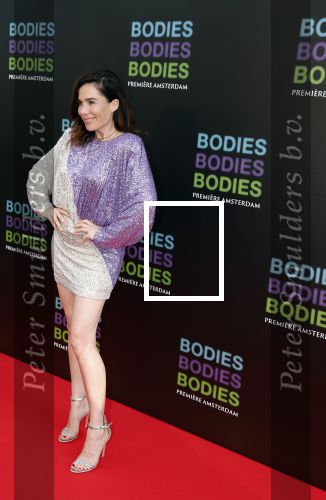 Amsterdam 24 augustus 2022
Oremiere Bodies Bodies Bosies van Halina Reijn in Tuschinski . `Halina en haar hartsvriendin Carice v Houten