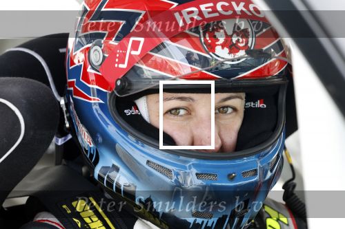Zandvoort 28 maart2022
Tom Coronel geeft les aan Hanna Schiller en haar partner Jan jaap v Roon