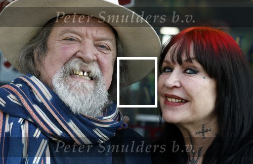 Amsterdam 21 maart 2022
Henk en Louise Schiffmacher zijn vandaag 17 jaar getrouwd.