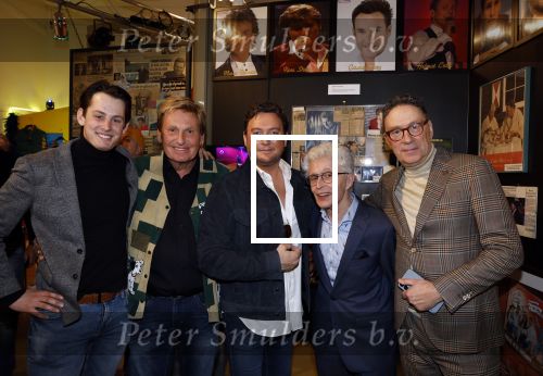 Hoorn 18 maart 2022
Openning expositie Henny Huisman in het museum van de 20e eeuw in Hoorn . henny met Tino Martin Jacques d Ancona en Peter Douglas