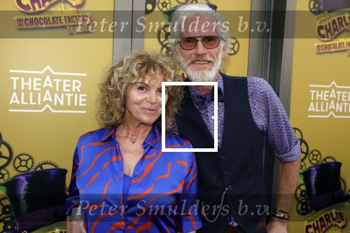 Amsterdam 11 september 2022
Premiere Charlie\'s chocolade fabriek in het nieuwe deLamar . henriette Tol met haar partner ..Snoek