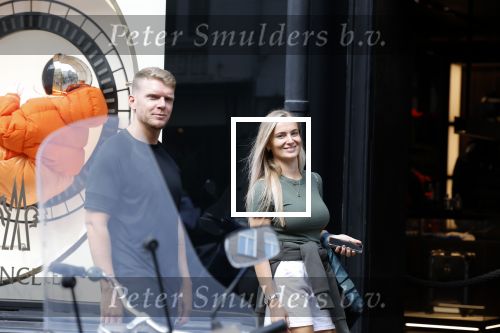 Amsterdam 24 augustus 2022
Jacob Ferilli met zijn zus op de pc hooftstraat