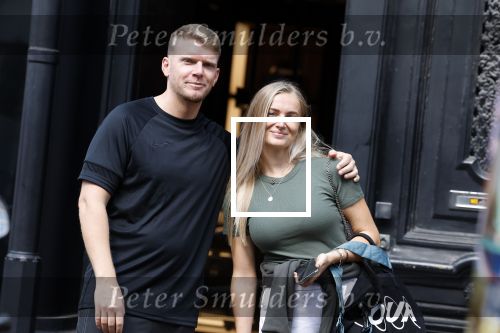 Amsterdam 24 augustus 2022
Jacob Ferilli met zijn zus op de pc hooftstraat