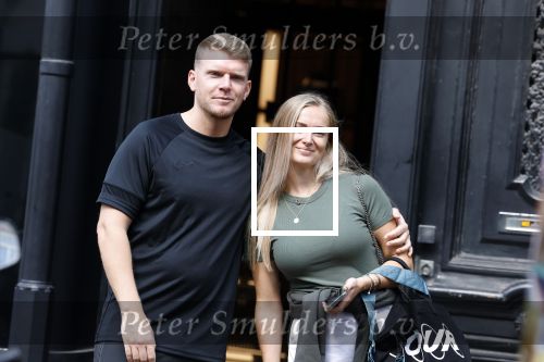 Amsterdam 24 augustus 2022
Jacob Ferilli met zijn zus op de pc hooftstraat