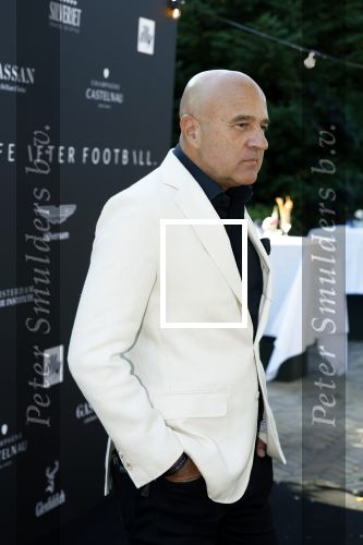 Aouderkerk aan de Amstel 31 augustus 2022
Herendiner Life after Football LAF bij paardenburg. Ook het blad met Ronald Koeman op de cover wordt gepresenteerd. John v d Heuvel