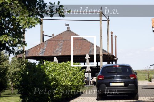 Uitdam 1 september 2022
Marc Klein Essink heeft zijn boerderij voor 2.5 miljoen te koop staan.
