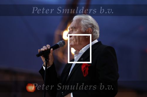 Venlo 8 september 2022
Marco Bakker geeft concert in de openlucht van Venlo . Ook reikt Thijs v Leer hem zijn nieuwe cd uit.