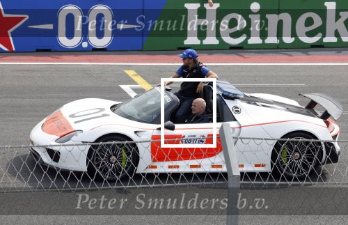 Zandvoort 4 september 2022
Nederlandse F1 Grand Prix op circuit Zandvoort.
Mark Wegh met Fernando Alonso in zijn electrische porsche