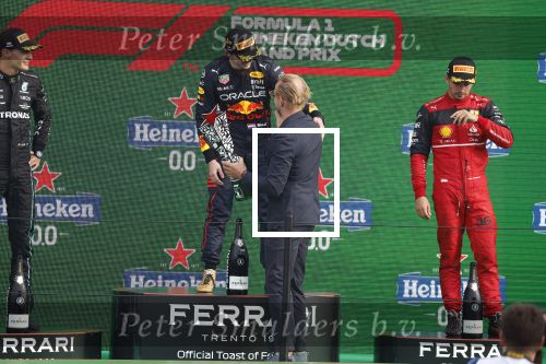 Zandvoort 4 september 2022
Nederlandse F1 Grand Prix op circuit Zandvoort.
Het podium met Max Verstappen 1e George Rusell 2e en Charles Leclerc 3e. Prins Bernhard reikt de prijzen uit.