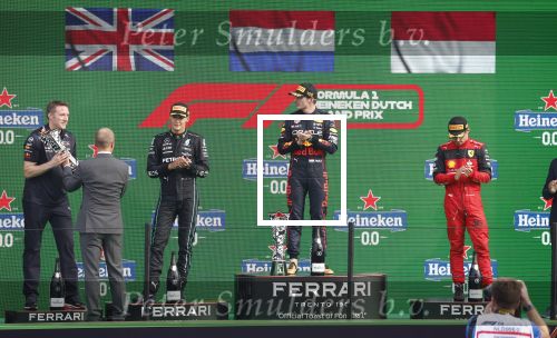 Zandvoort 4 september 2022
Nederlandse F1 Grand Prix op circuit Zandvoort.
Het podium met Max Verstappen 1e George Rusell 2e en Charles Leclerc 3e. Prins Bernhard reikt de prijzen uit.