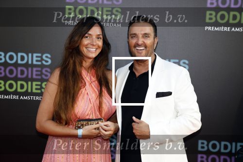 Amsterdam 24 augustus 2022
Premiere Bodies Bodies Bosies van Halina Reijn in Tuschinski . Mick Harren met vriendin