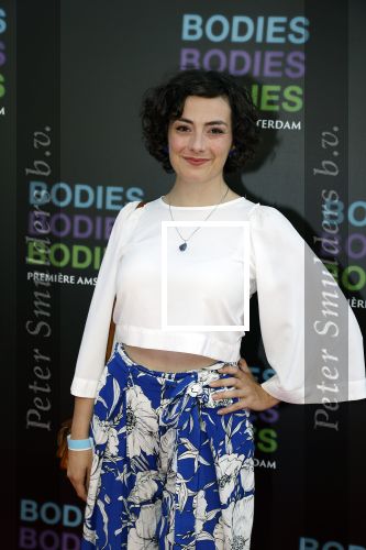 Amsterdam 24 augustus 2022
Oremiere Bodies Bodies Bosies van Halina Reijn in Tuschinski . Nandi v Beurden