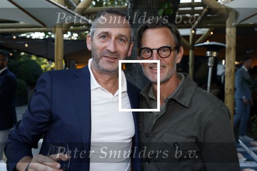 Aouderkerk aan de Amstel 31 augustus 2022
Herendiner Life after Football LAF bij paardenburg. Ook het blad met Ronald Koeman op de cover wordt gepresenteerd. Patrick Smit en Ronald de Boer