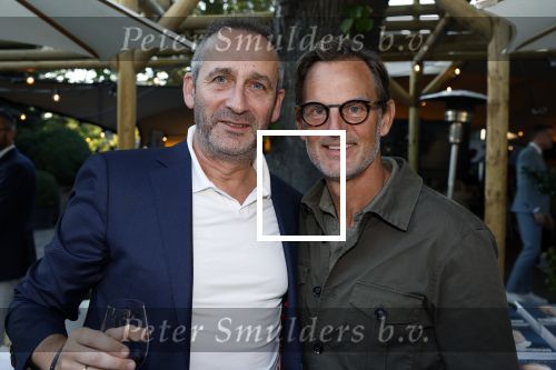 Aouderkerk aan de Amstel 31 augustus 2022
Herendiner Life after Football LAF bij paardenburg. Ook het blad met Ronald Koeman op de cover wordt gepresenteerd. Patrick Smit en Ronald de Boer