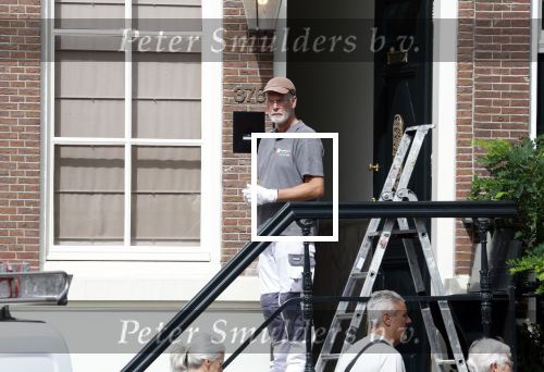 Amsterdam 1 augustus 2022
Het nieuwe huis van prinses Amalia wordt helemaal verbouwd . Er zijn nu ook veiligheids camera\'s opgehangen . Grachtenpand.
