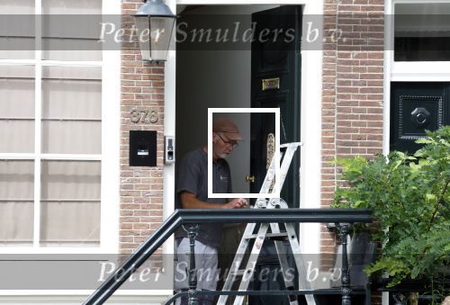 Amsterdam 1 augustus 2022
Het nieuwe huis van prinses Amalia wordt helemaal verbouwd . Er zijn nu ook veiligheids camera\'s opgehangen . Grachtenpand.
