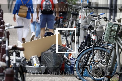 Amsterdam 1 augustus 2022
Het nieuwe huis van prinses Amalia wordt helemaal verbouwd . Er zijn nu ook veiligheids camera\'s opgehangen . Grachtenpand.
