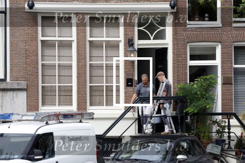 Amsterdam 1 augustus 2022
Het nieuwe huis van prinses Amalia wordt helemaal verbouwd . Er zijn nu ook veiligheids camera\'s opgehangen . Grachtenpand.