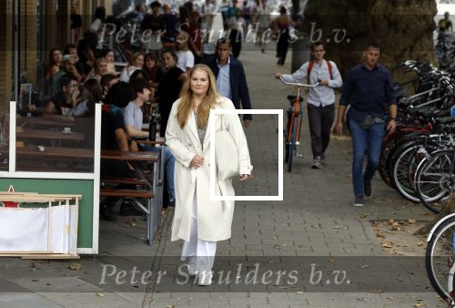Amsterdam 5 september 2022
Prinses Amalia arriveert bij de UVA op haar eerste schooldag . Er was heel veel pers aanwezig.