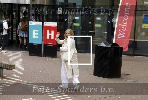 Amsterdam 5 september 2022
Prinses Amalia arriveert bij de UVA op haar eerste schooldag . Er was heel veel pers aanwezig.