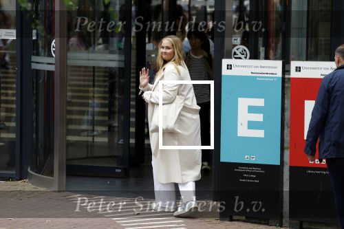 Amsterdam 5 september 2022
Prinses Amalia arriveert bij de UVA op haar eerste schooldag . Er was heel veel pers aanwezig.
