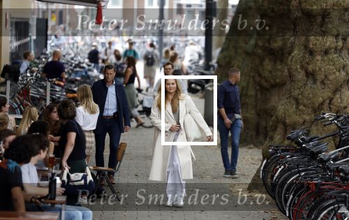 Amsterdam 5 september 2022
Prinses Amalia arriveert bij de UVA op haar eerste schooldag . Er was heel veel pers aanwezig.