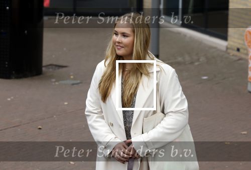 Amsterdam 5 september 2022
Prinses Amalia arriveert bij de UVA op haar eerste schooldag . Er was heel veel pers aanwezig.