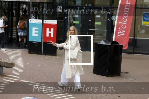 Amsterdam 5 september 2022
Prinses Amalia arriveert bij de UVA op haar eerste schooldag . Er was heel veel pers aanwezig.