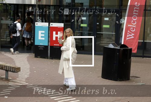 Amsterdam 5 september 2022
Prinses Amalia arriveert bij de UVA op haar eerste schooldag . Er was heel veel pers aanwezig.
