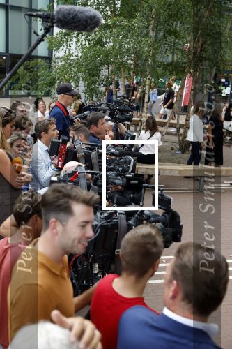 Amsterdam 5 september 2022
Prinses Amalia arriveert bij de UVA op haar eerste schooldag . Er was heel veel pers aanwezig.