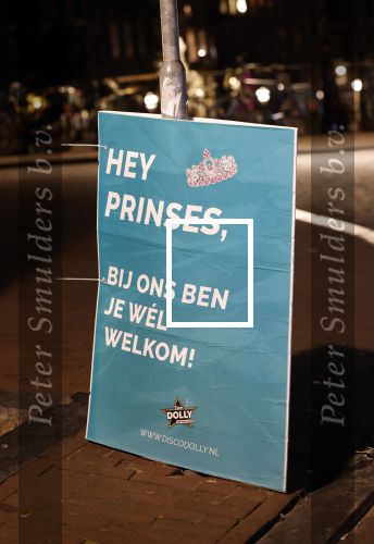Amsterdam 30 augustus 2022
Voor het huis van Prinses Amalia heeft Discotheek Dolly een poster opgehangen dat Amalia bij hun wel welkom is.