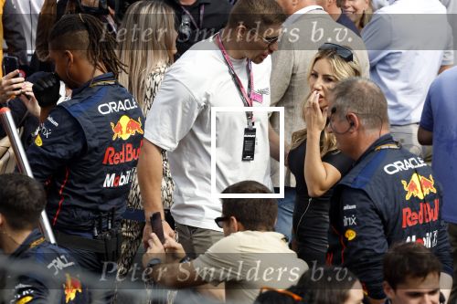 Zandvoort 4 september 2022
Nederlandse F1 Grand Prix op circuit Zandvoort.
Rico Verhoeven met zijn vriendin Naomi v Beem