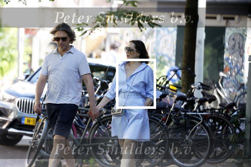 Amsterdam 3 augustus 2022
Rob v d Wouw met zijn vriendin in Amsterdam zuid