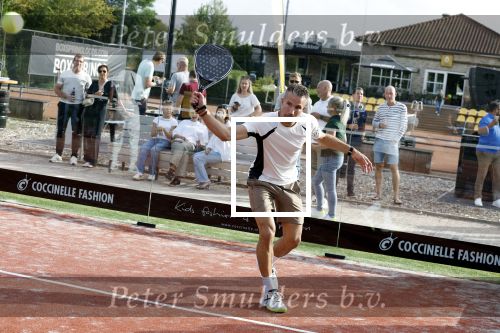 Capelle aan de IJssel 7 september 2022
Presentatie kleinglijn voor Padel van Robin van Persie en zijn vrouw Bouchra v Persie.