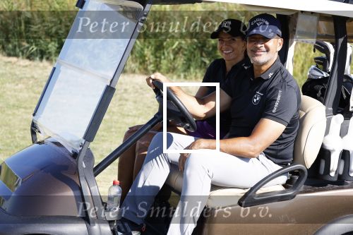 Amsterdam 1 september 2022
Golfwedstrijd Bart ter Haar en BMW dealer van Poelgeest op golfbaan the international. Ruud Gullit en zijn vriendin Karin de Rooij . Ruud werd deze dag 60 jaar oud.