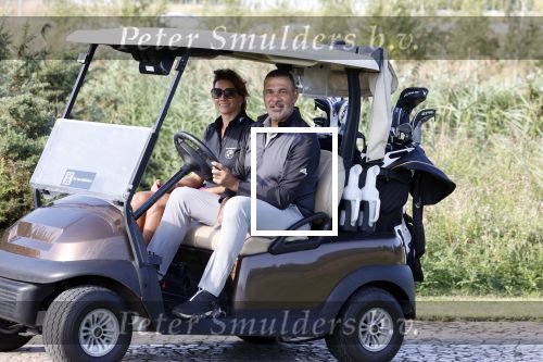 Amsterdam 1 september 2022
Golfwedstrijd Bart ter Haar en BMW dealer van Poelgeest op golfbaan the international. Ruud Gullit en zijn vriendin Karin de Rooij . Ruud werd deze dag 60 jaar oud.