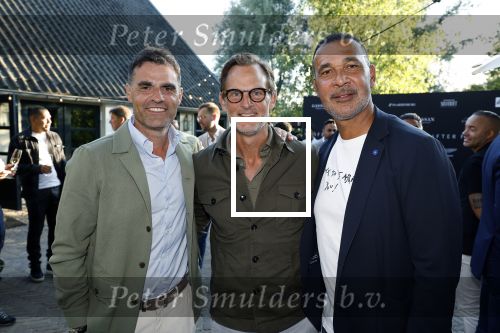 Aouderkerk aan de Amstel 31 augustus 2022
Herendiner Life after Football LAF bij paardenburg. Ook het blad met Ronald Koeman op de cover wordt gepresenteerd. Ruud Gullit Ronald de Boer en Kenneth Perez