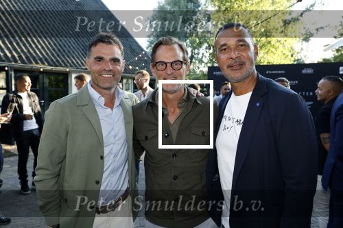 Aouderkerk aan de Amstel 31 augustus 2022
Herendiner Life after Football LAF bij paardenburg. Ook het blad met Ronald Koeman op de cover wordt gepresenteerd. Ruud Gullit Ronald de Boer en Kenneth Perez