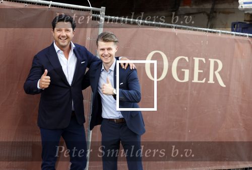 Amsterdam 10 september 2022
Sander Lusink met een collega voor de Oger winkel op de PC hooftstraat
