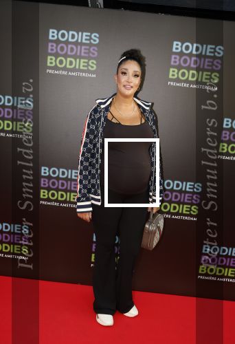 Amsterdam 24 augustus 2022
Oremiere Bodies Bodies Bosies van Halina Reijn in Tuschinski . Soundos zwanger