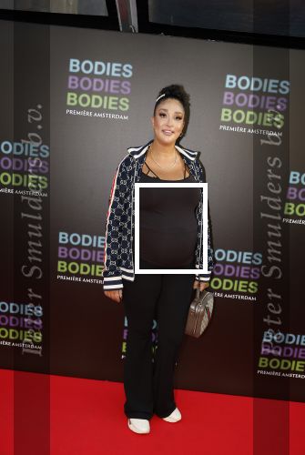 Amsterdam 24 augustus 2022
Oremiere Bodies Bodies Bosies van Halina Reijn in Tuschinski . Soundos zwanger