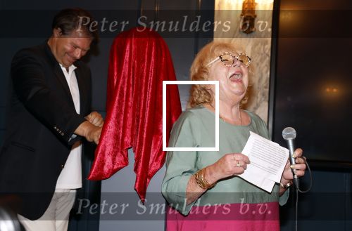 Den Haag 2 september 2022
Onthulling beeld Anneke Gronloh in de schouwburg van Den Haag . Tineke de Nooij