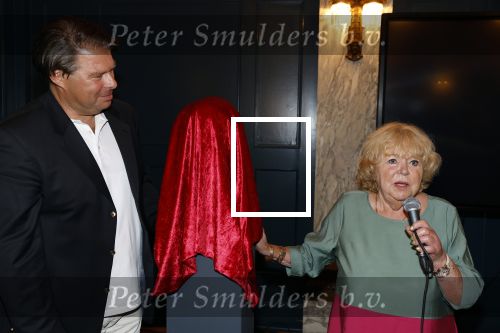 Den Haag 2 september 2022
Onthulling beeld Anneke Gronloh in de schouwburg van Den Haag . Tineke de Nooij