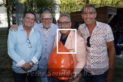 Lijnden 1 september 2022
Feest van kledingmerk  a fish named fred .
Willy v d Kerkhof  Robert Schalker Steven Rooks en Johnny Kraaykamp