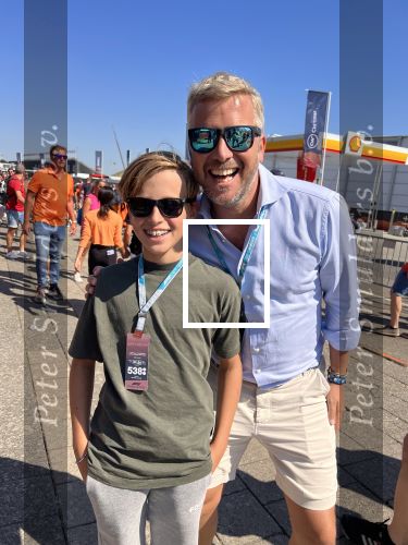 Zandvoort 3 september 2022
Nederlandse F1 Grand Prix op circuit Zandvoort.
Winston Gerschtanowitz met zijn jongste zoon