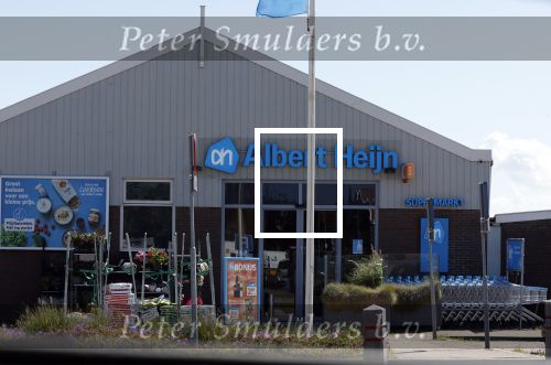 Zuiderwoude Marken 20 augustus 2023
Thijs Romer rijdt in zijn volkswagen Polo van zijn huis naar de Albert Heijn om boodschappen te doen .