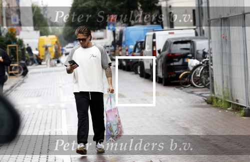 Amsterdam 27 juli 2023
Andre Hazes doet boodschap voor Monique op de PC Hooftstraat.