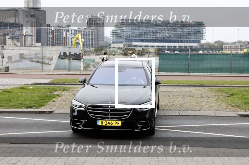 Rotterdam en Berkel en Rodenrijs 24 augustus 2023
Andre Hazes en Monique Westenberg arriveren in geblindeerde limo bij de rechtbank van Rotterdam ivm rechtszaak over dat hun zoontje Dre van school gehouden is  voor vakantie . Daarna rijden ze naar hun huis in Berkel. Er is veel pers op af gekomen . De Politie ving hen op bij de rechtbank.