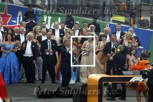 Zandvoort 27 augustus 2023
Grandprix F1 van Zandvoort gewonnen door Max Verstappen.
OA aanwezig Koning Willem Alexander Koningin Maxima Prinses Amalia en Prinses Alexia.
Andre Rieu en Dj Lafuente spelen het volkslied.